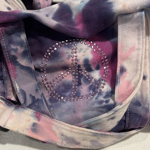 Under bandz  tie dyed duffle bag - Picture 2 of 10